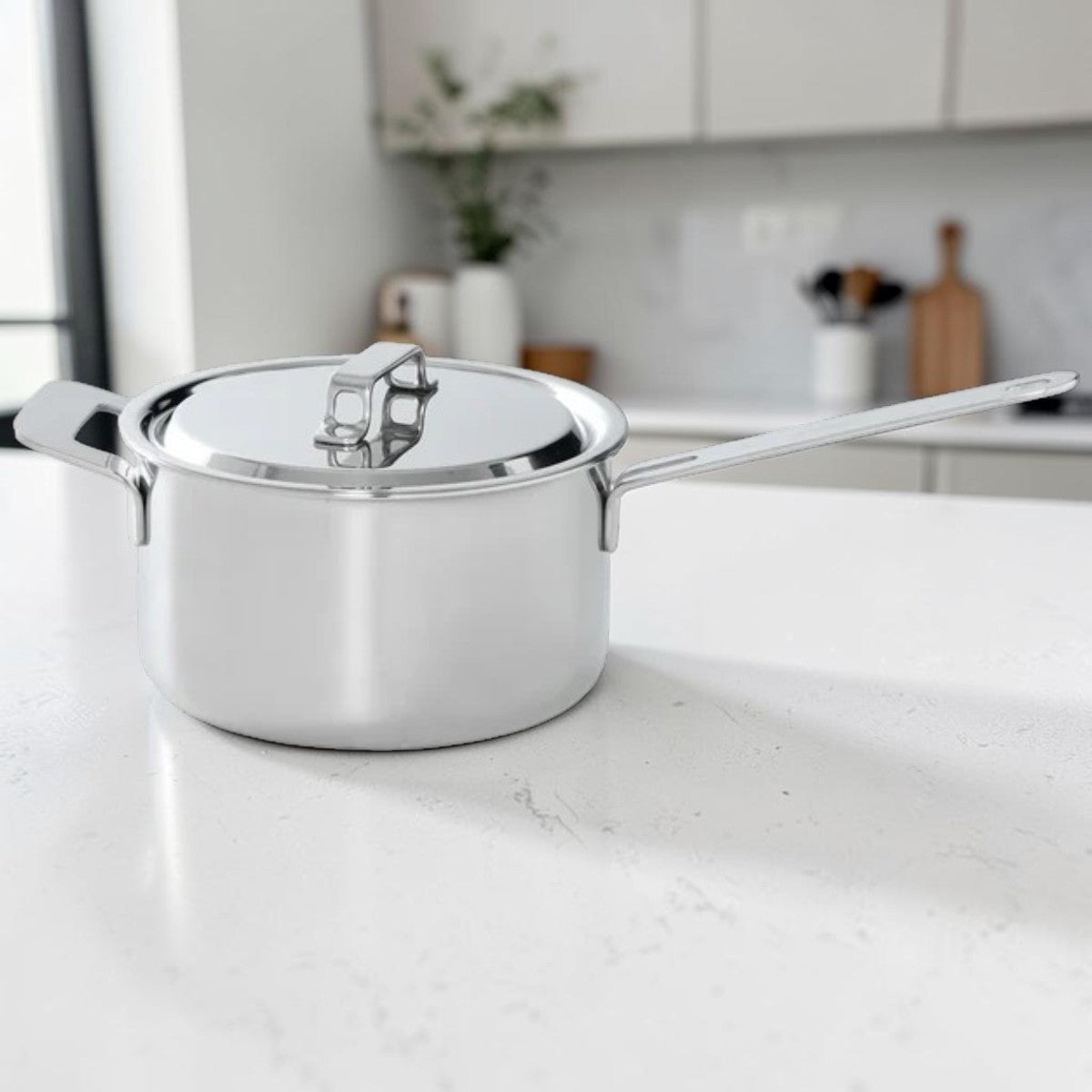 Stainless Steel Saucepan with Lid for Kitchen Cooking, 3 Liter