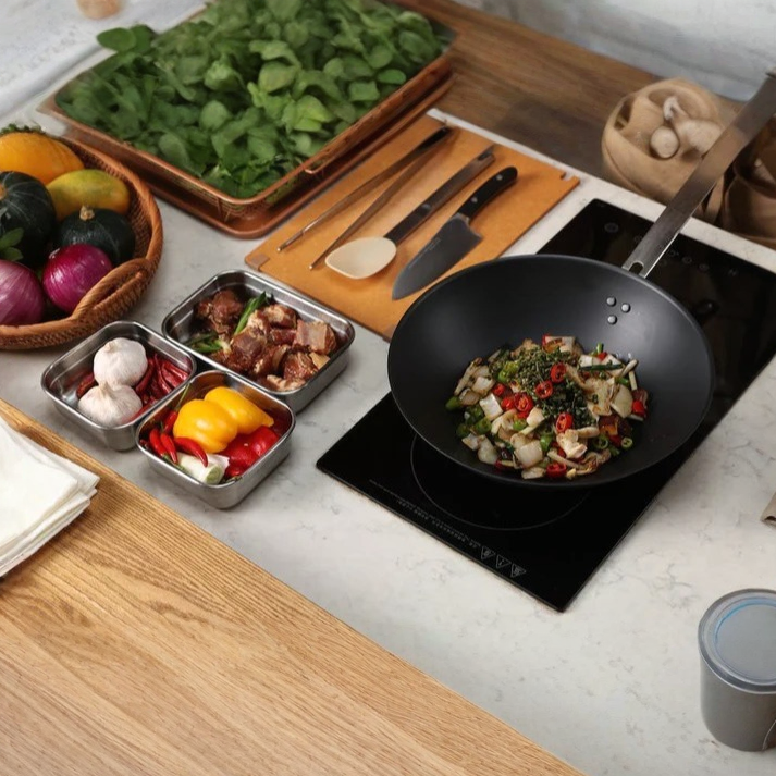 Carbon Steel Wok Pan with Lid for Kitchen Cooking, 13 Inch